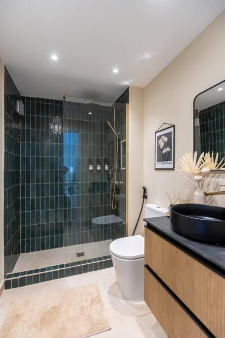 Downtown Flat With 46 Sqm Private Rooftop Terrace Málaga Dış mekan fotoğraf